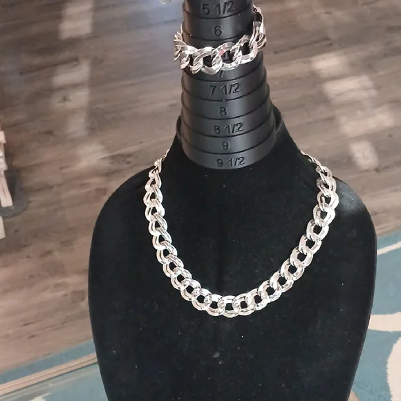 Monet Silver Chain Necklace and Bracelet Set - Picture 1 of 5